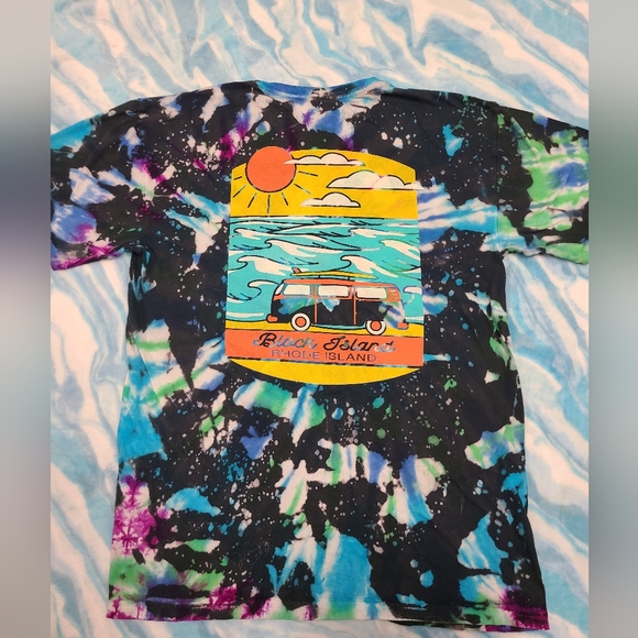 Hand tie dyed block island Volkswagen bus beach shirt - Picture 4 of 5
